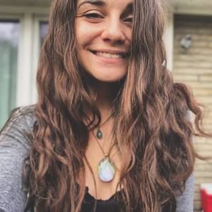 Meet your Posher, Maria